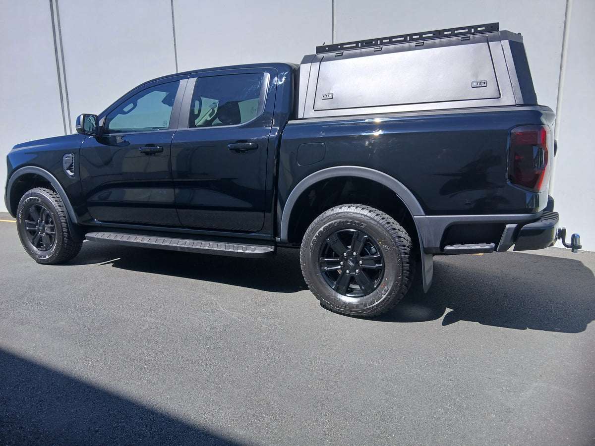 Alloy  -  Top Canopy - Lift up windows