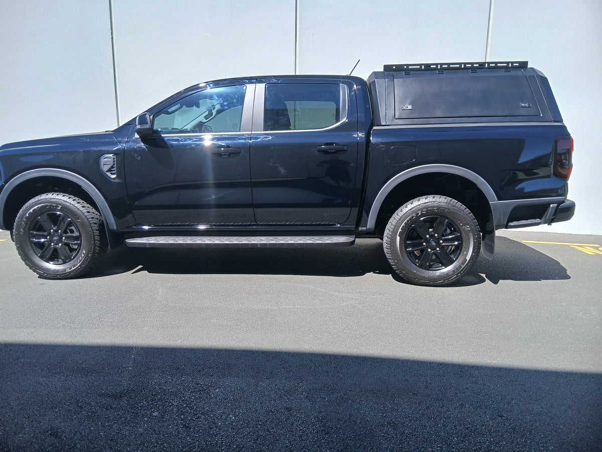 Alloy  -  Top Canopy - Lift up windows