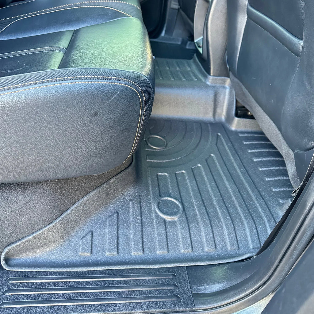 3 D  Floor mats Deep Dish