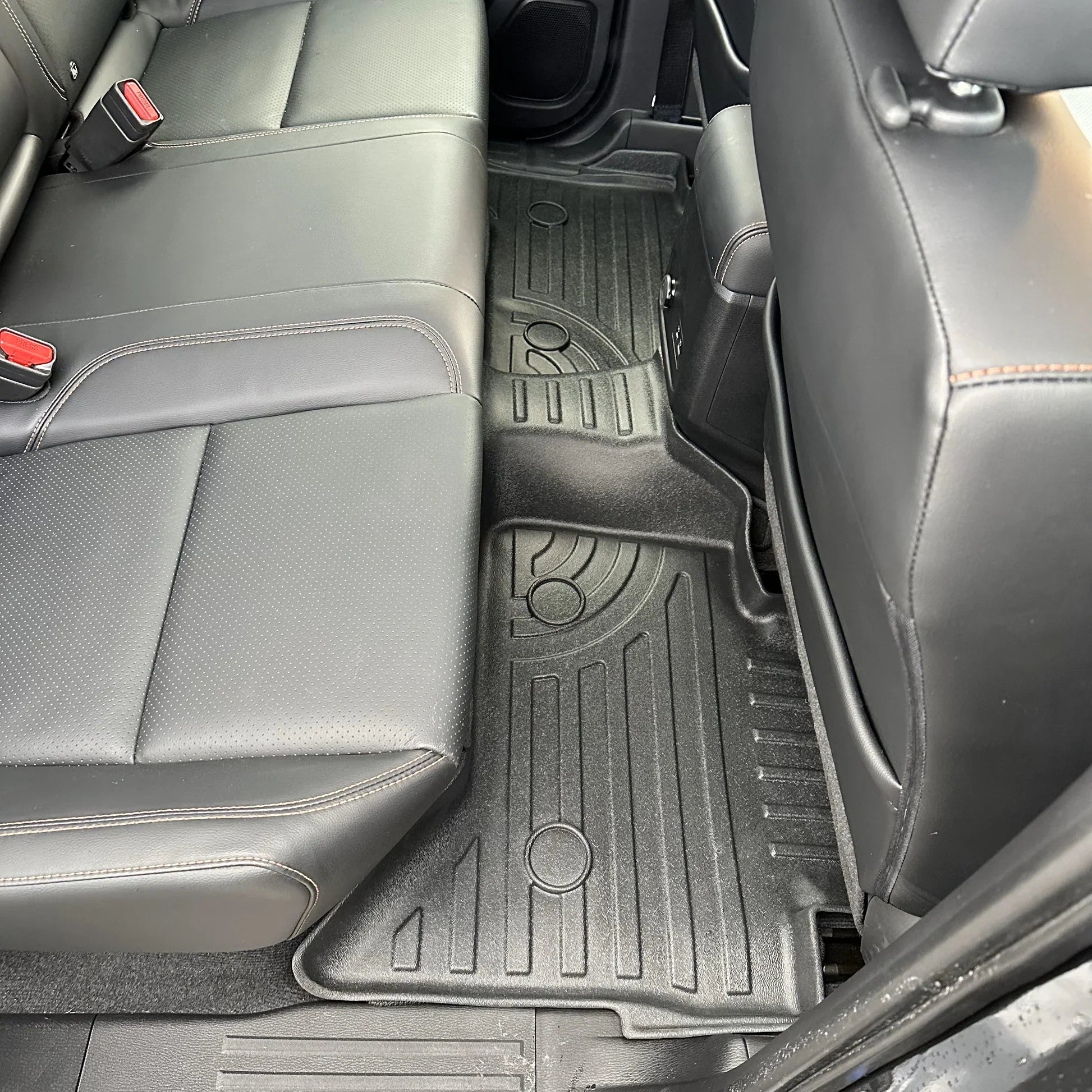 3 D  Floor mats Deep Dish
