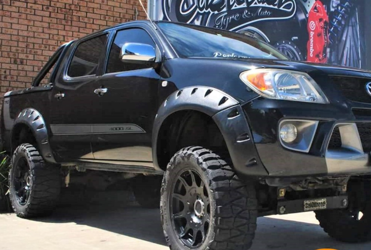 Fender Flares Bolt Style