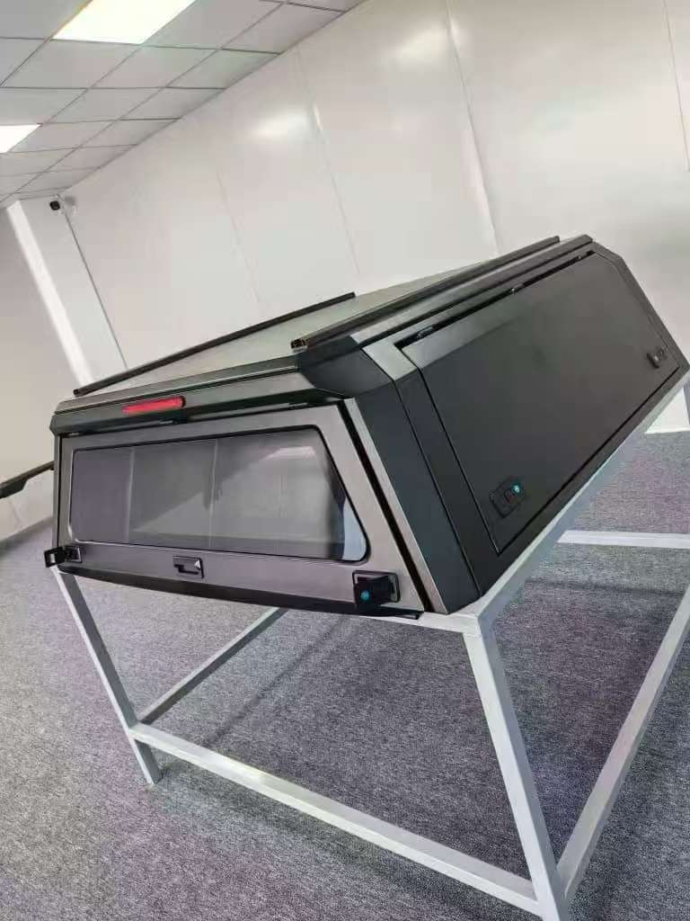 Steel -  Top Canopy - Lift up windows